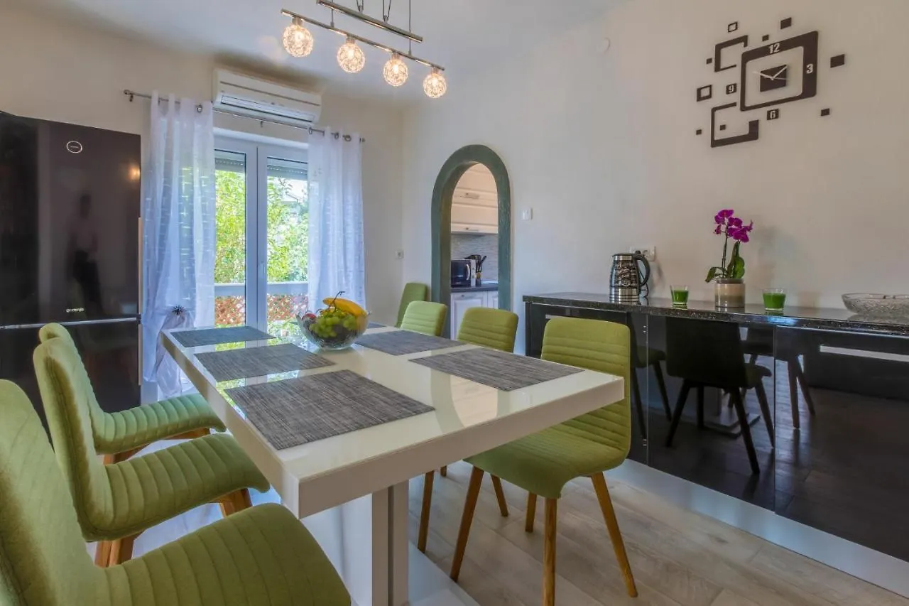 Villa Padre Jadranovo Holiday home
