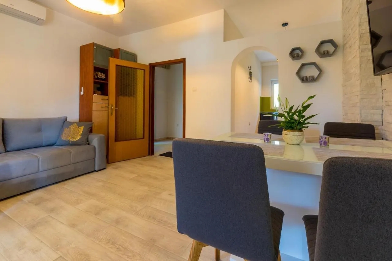 Villa Padre Jadranovo Holiday home